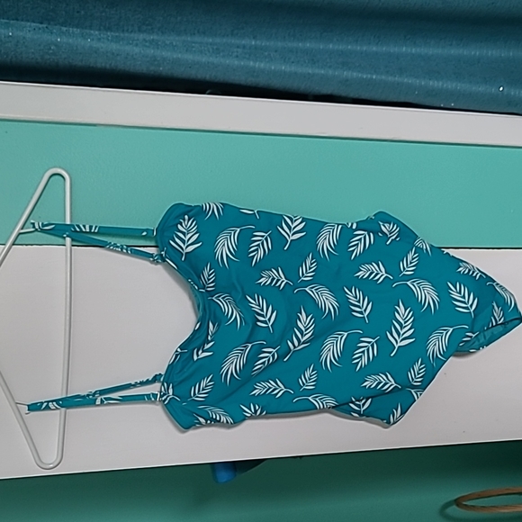 Far West swimsuit and sunglasses - Picture 2 of 7